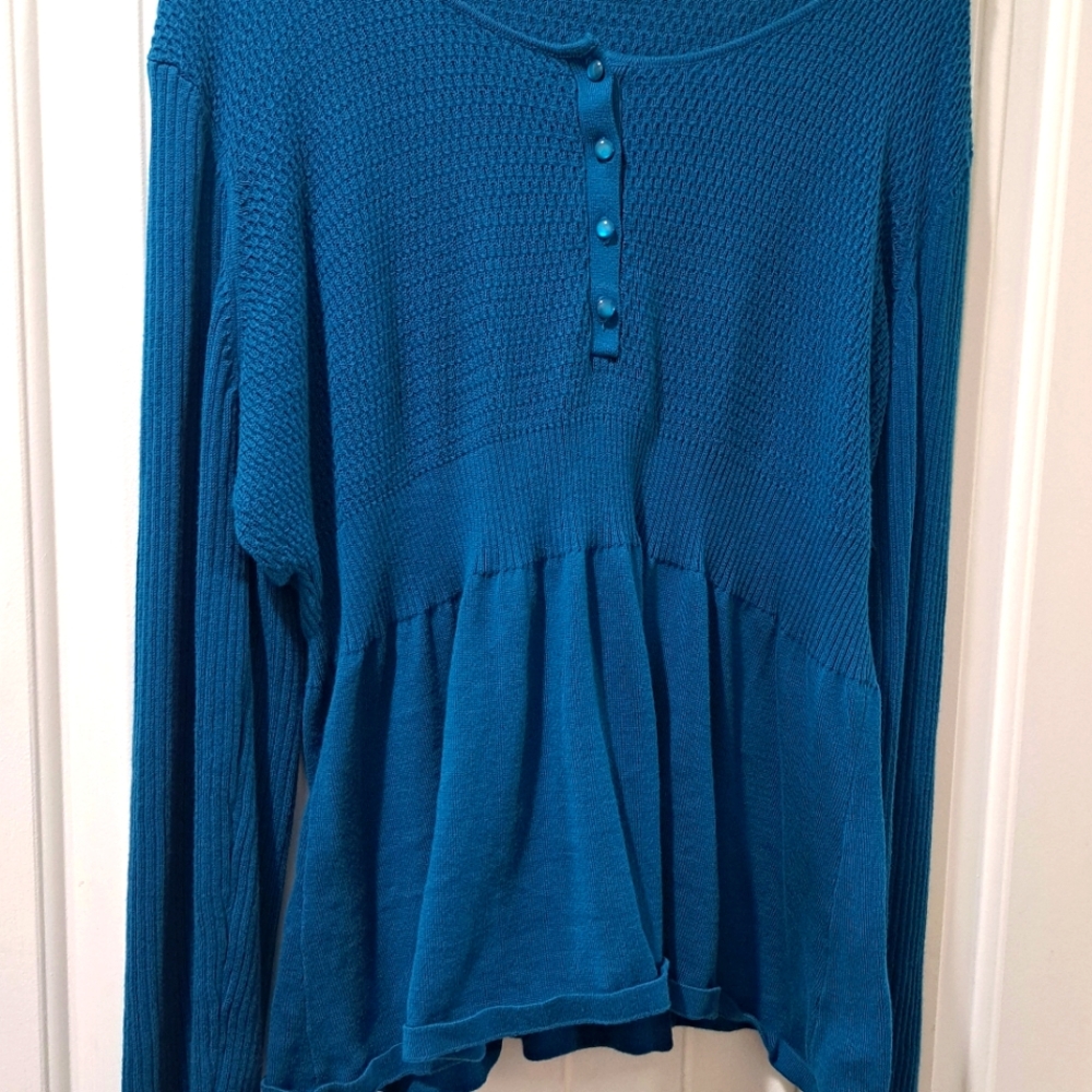Womens Lightweight Sweater